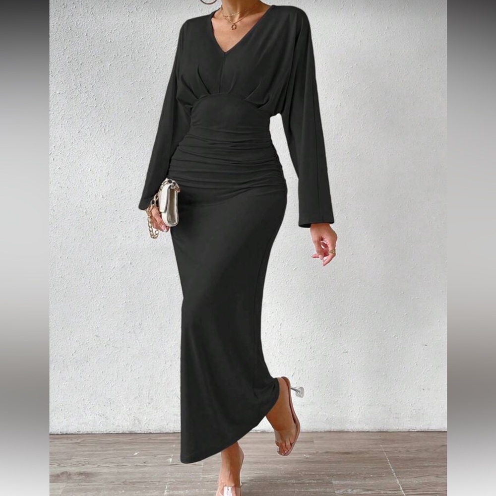 Solid Ruched Bodycon
Dress